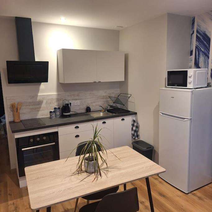 Appartement T1 Bis Avec Balcon Vendeuvre-sur-Barse Dış mekan fotoğraf